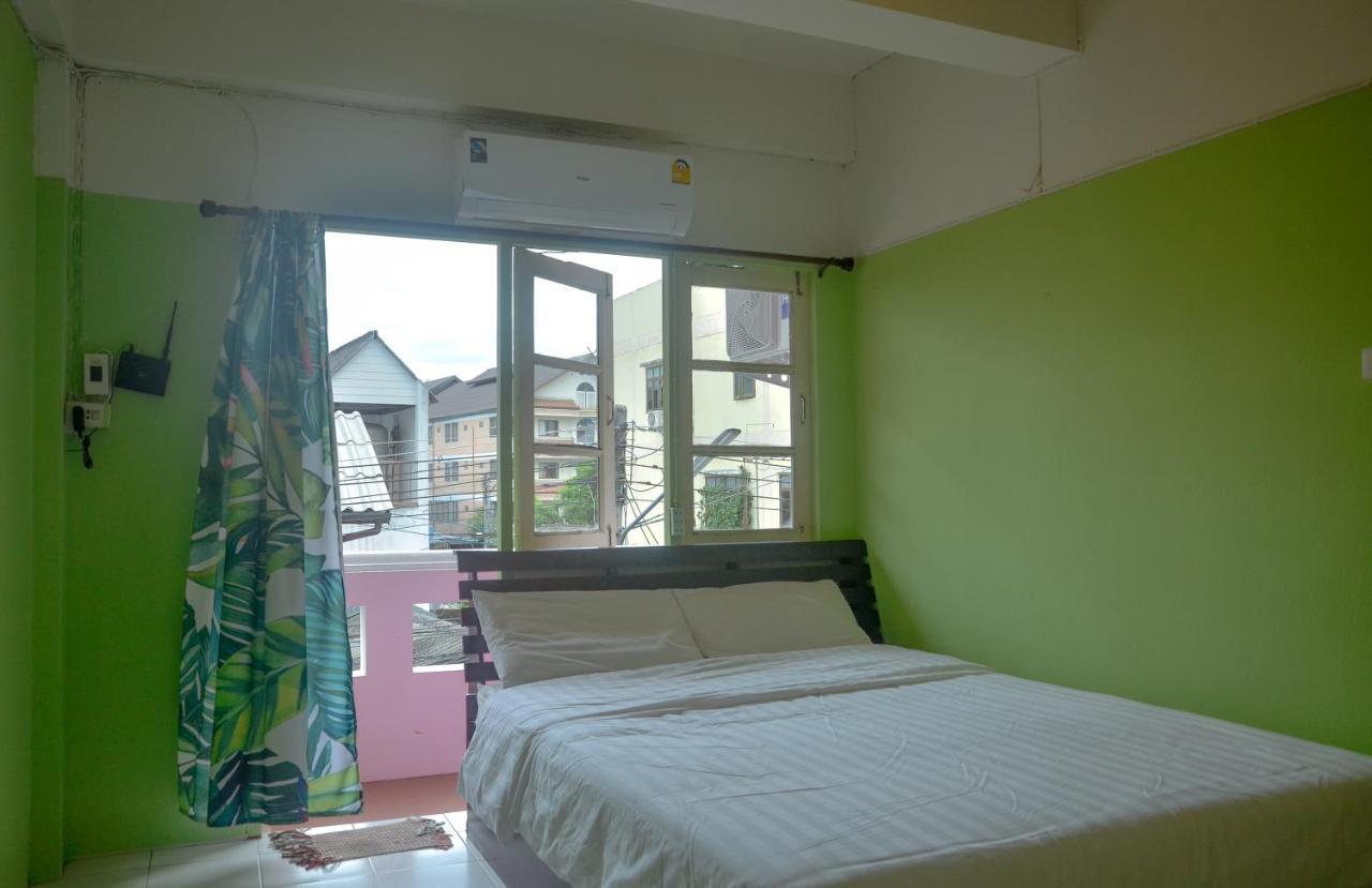 Better House 佰特客栈 Aparthotel Chiang Mai Ngoại thất bức ảnh